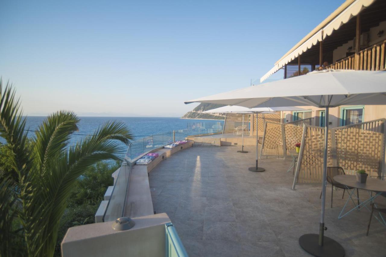 The Ionian View Aparthotel Áyios Nikítas Kültér fotó